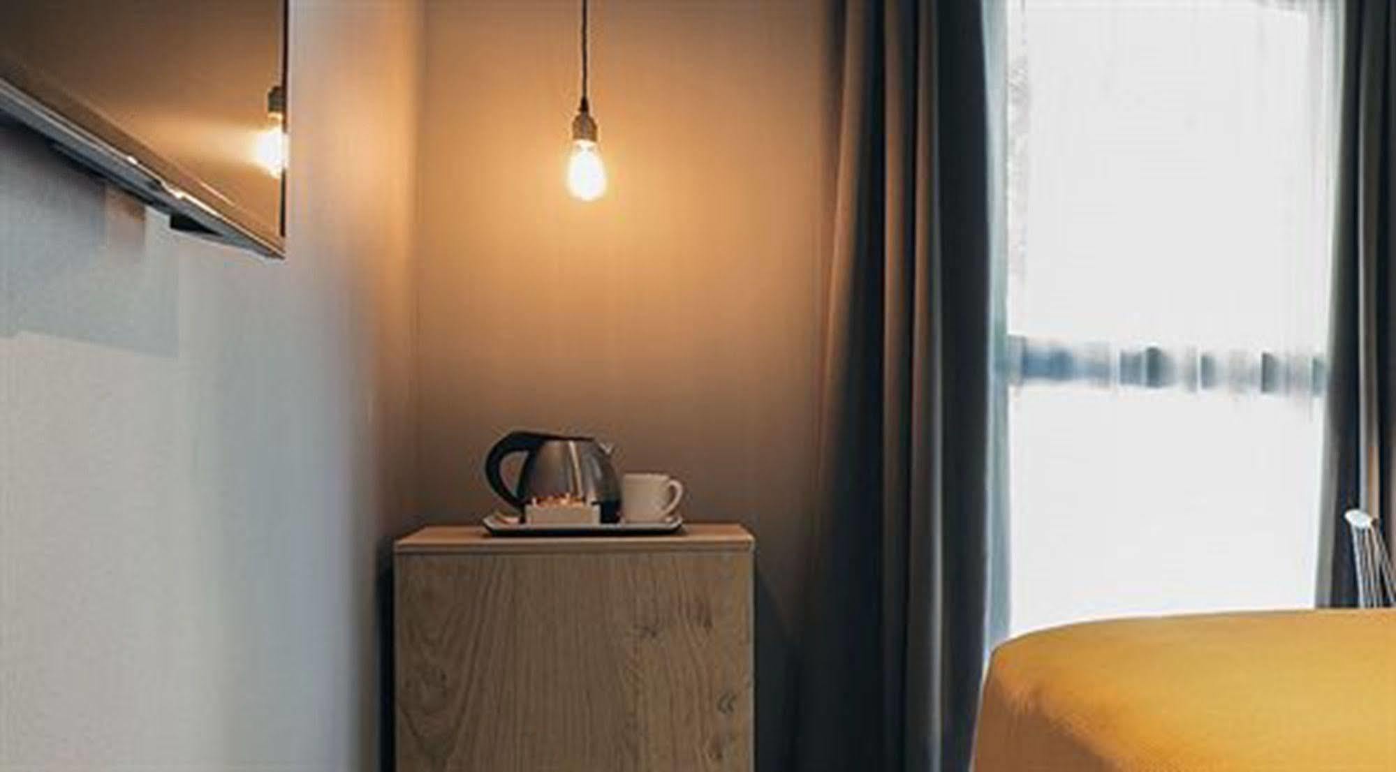 Yurbban Trafalgar Hotel Barcelona Ngoại thất bức ảnh