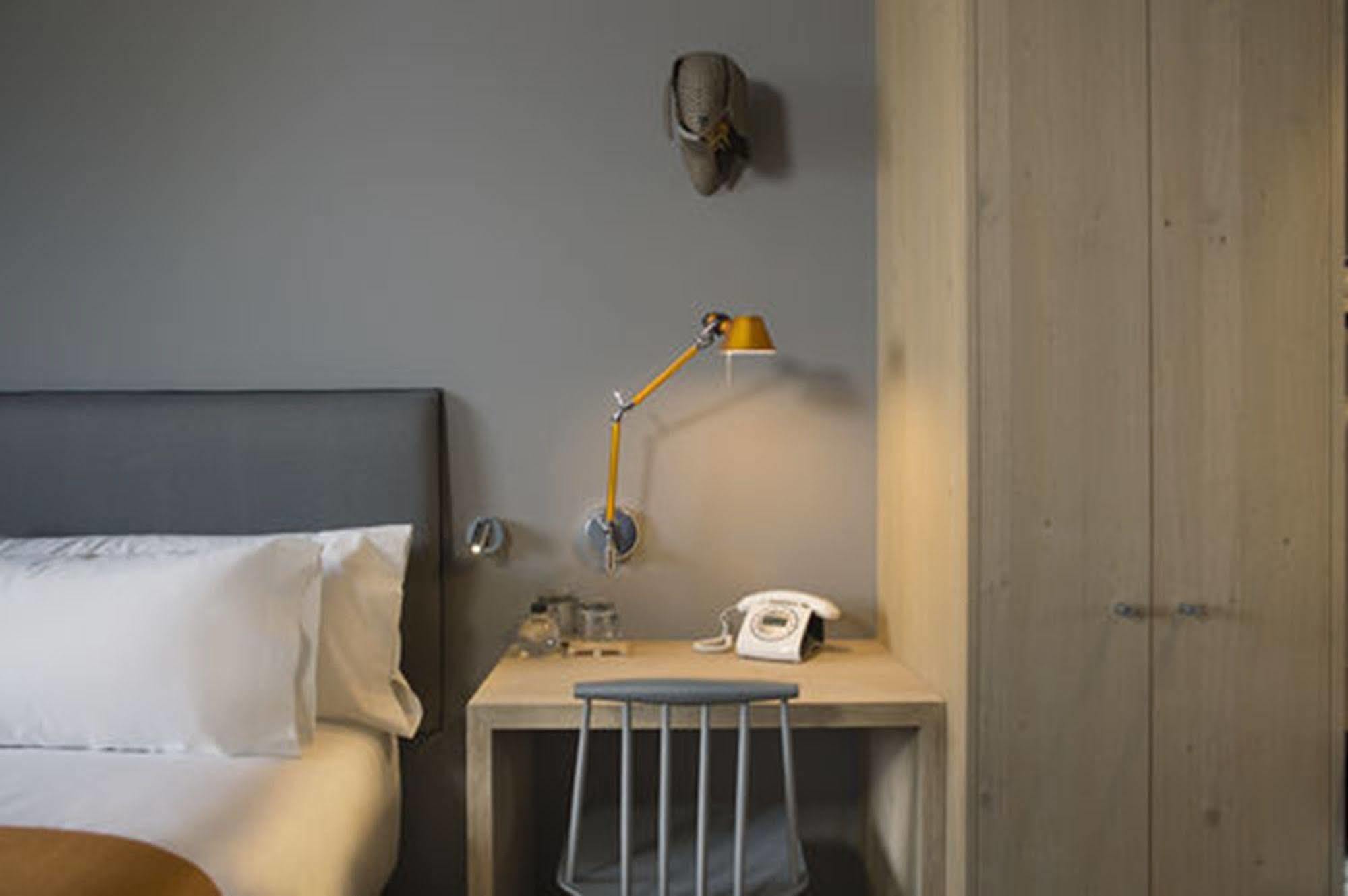 Yurbban Trafalgar Hotel Barcelona Ngoại thất bức ảnh