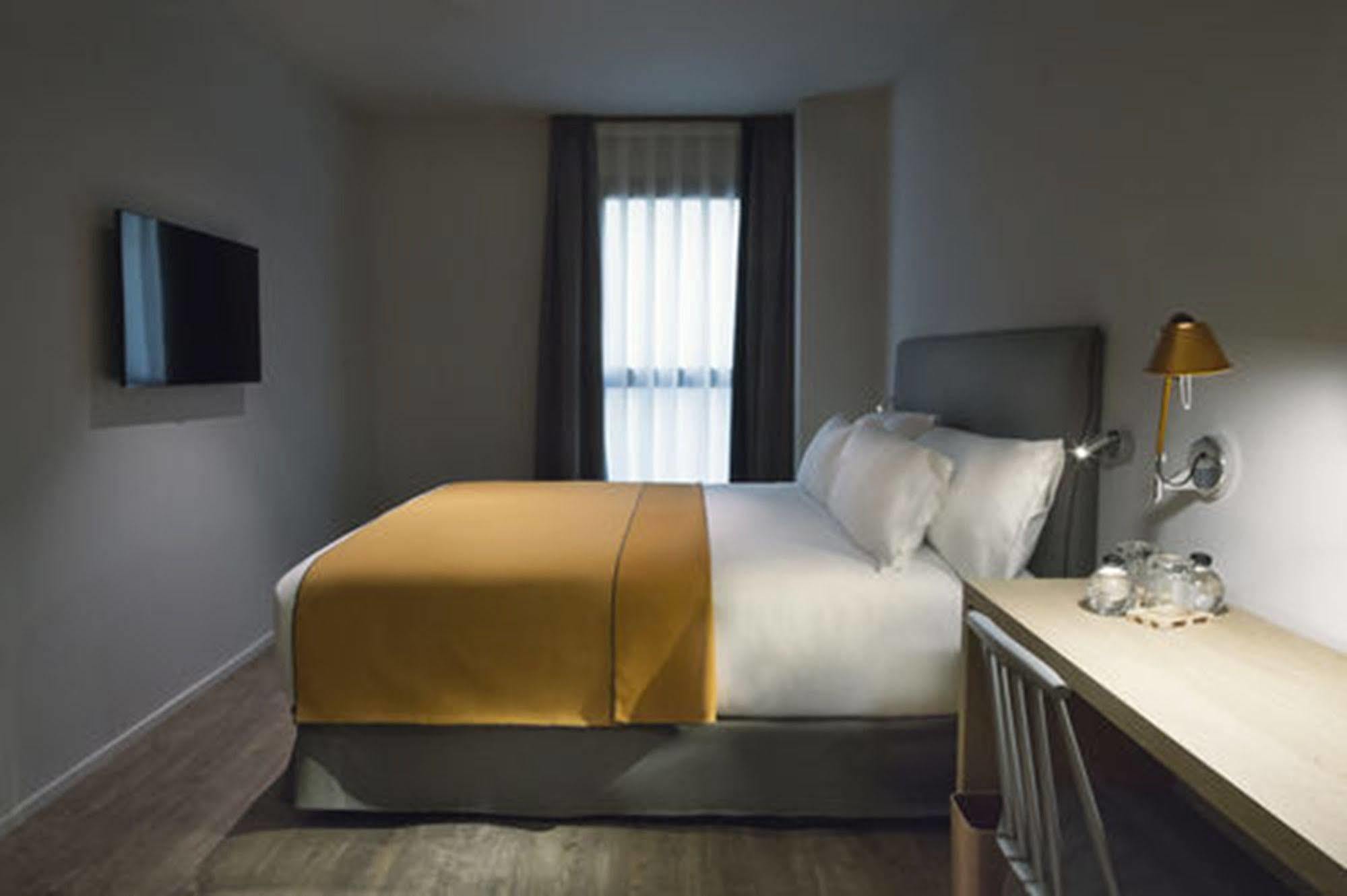Yurbban Trafalgar Hotel Barcelona Ngoại thất bức ảnh