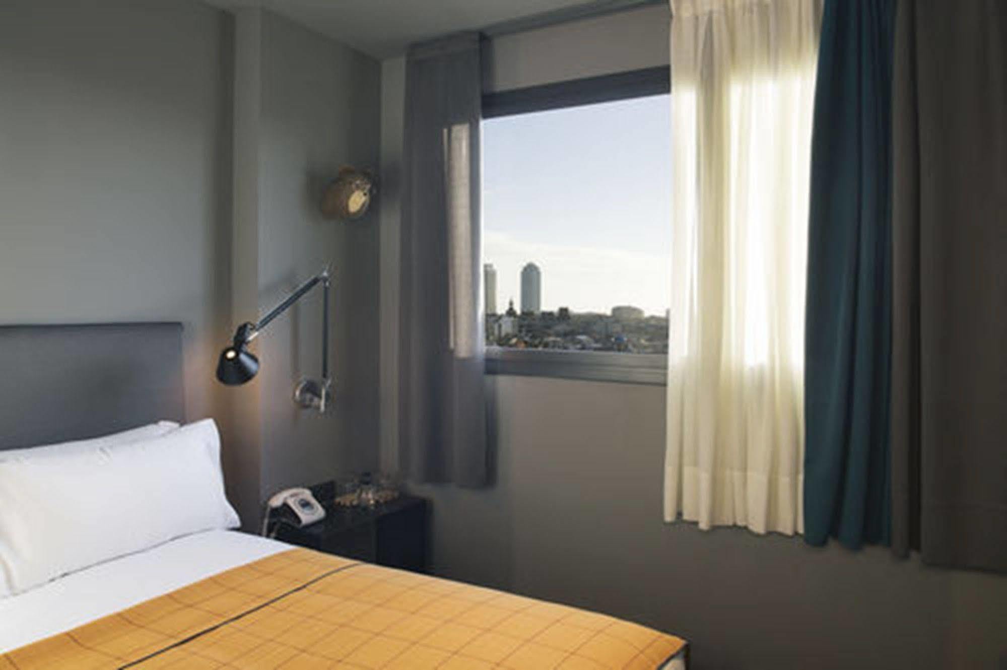 Yurbban Trafalgar Hotel Barcelona Ngoại thất bức ảnh
